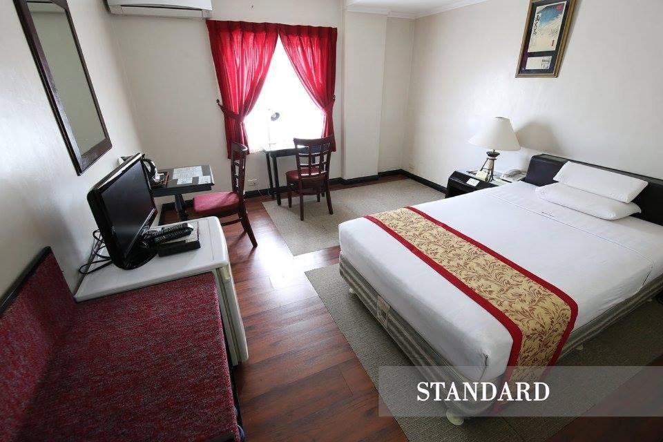 Hotel Asia Cebu Екстериор снимка