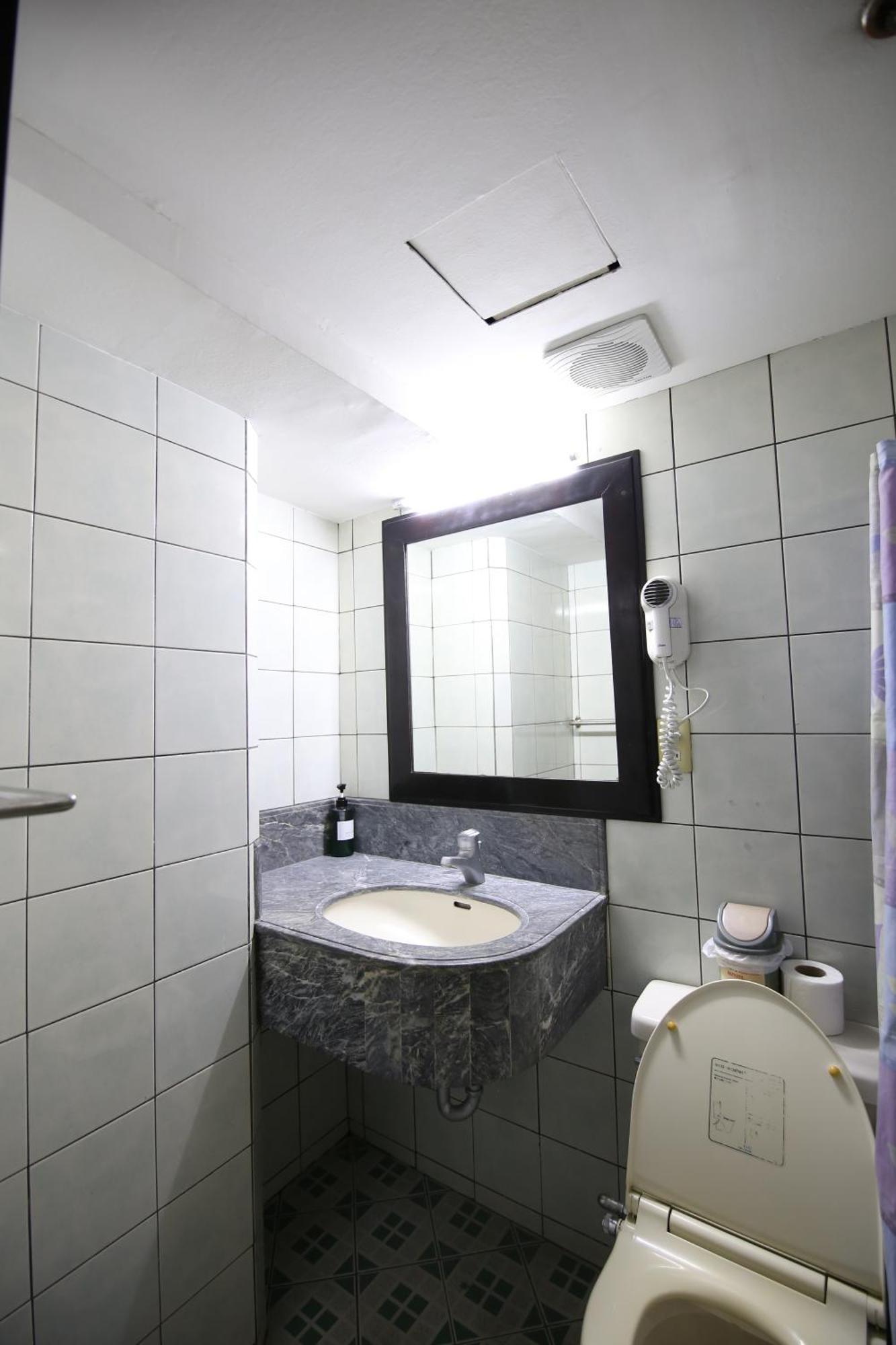 Hotel Asia Cebu Екстериор снимка