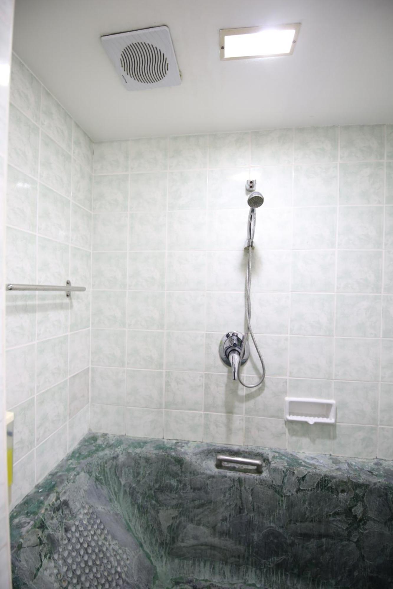 Hotel Asia Cebu Екстериор снимка