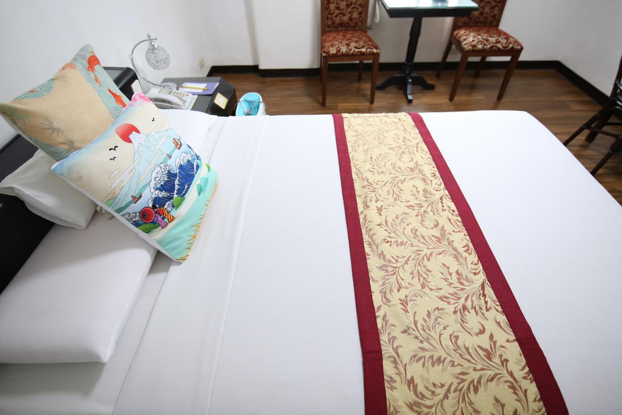 Hotel Asia Cebu Екстериор снимка
