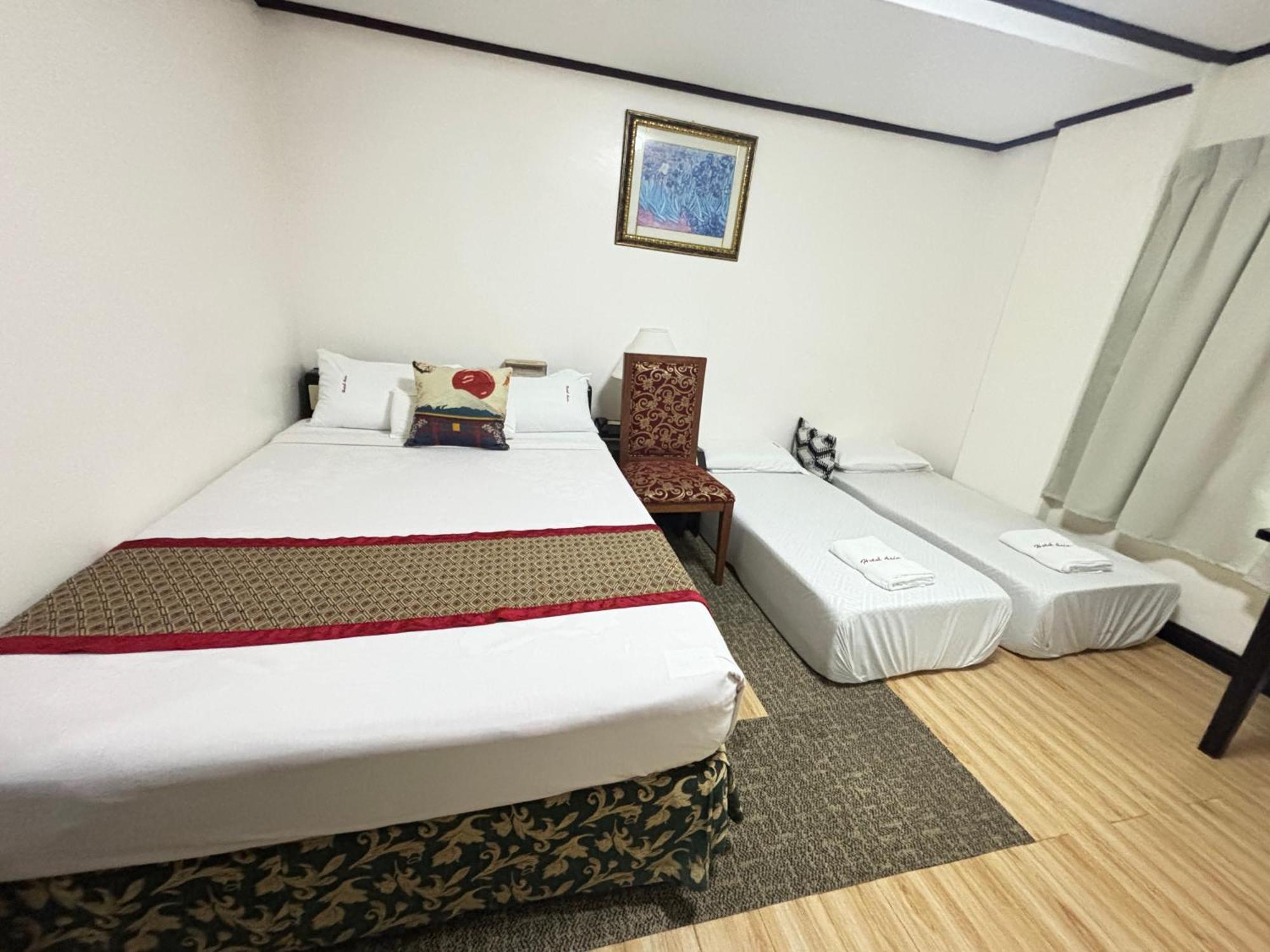 Hotel Asia Cebu Екстериор снимка